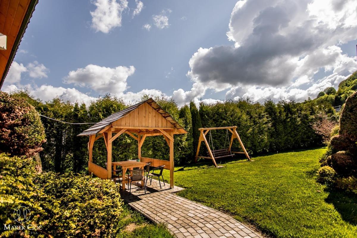 Domki U Strazaka Obiekt Caloroczny Solina  Exteriér fotografie