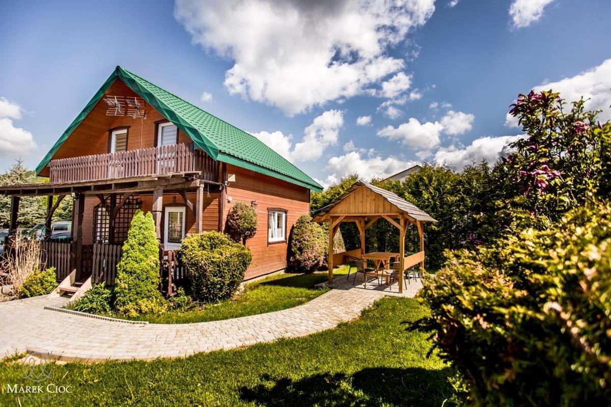 Domki U Strazaka Obiekt Caloroczny Solina  Exteriér fotografie